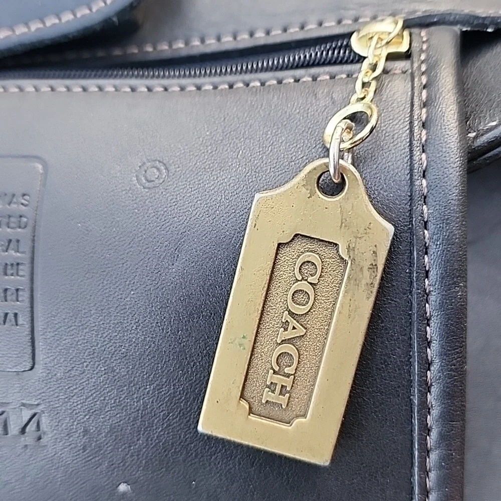 Authentic Vintage Coach Black Leather Bleecker Book Tote 9314